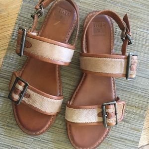 Frye Phillip Buckle Sandal sz 8.5 (tried on only)